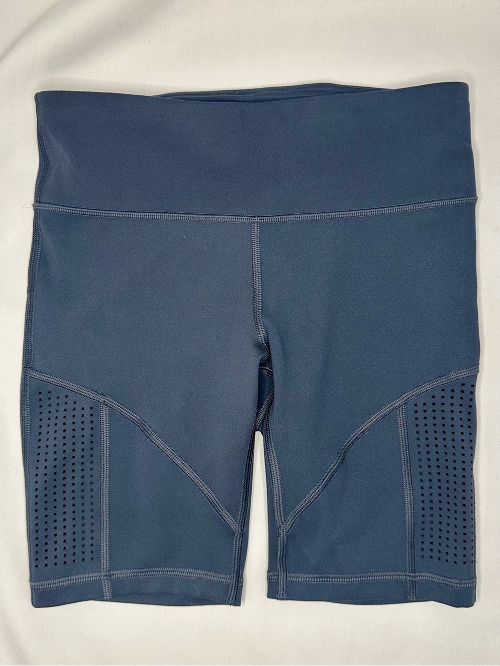 GAP Fit Blackout Technology  Blue  Biking  Shorts Activewear Women’s XS
